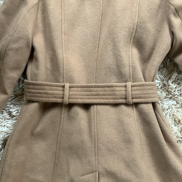 Via Spiga Asymmetrical Faux-Fur-Collar Coat 6 - Picture 11 of 14